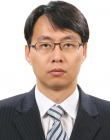 윤찬영 사진